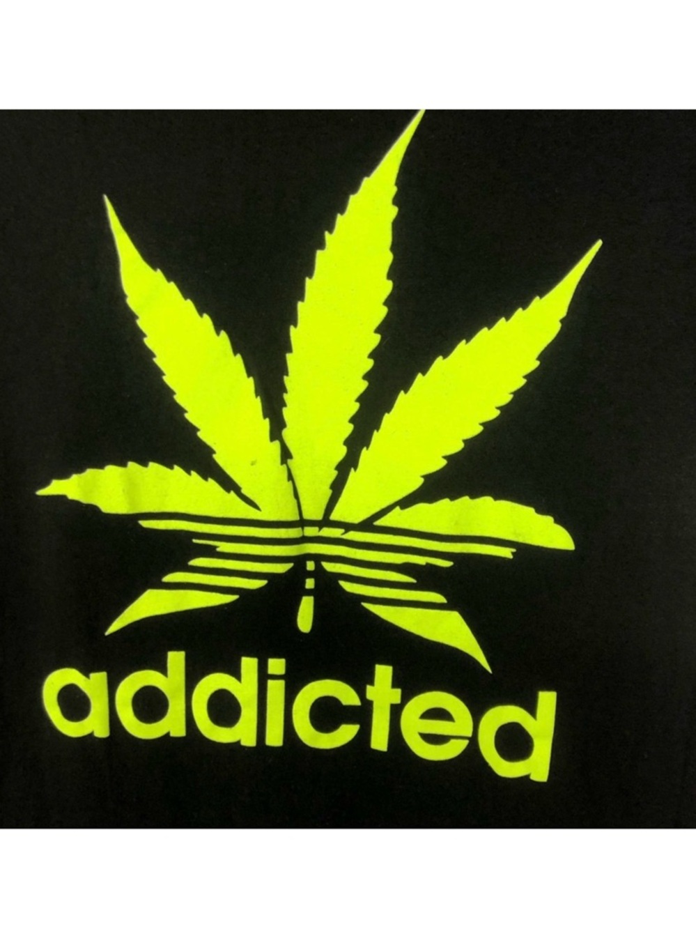 Addicted Graphic T-shirt, Size Small. In excellent condition! - Picture 2 of 6